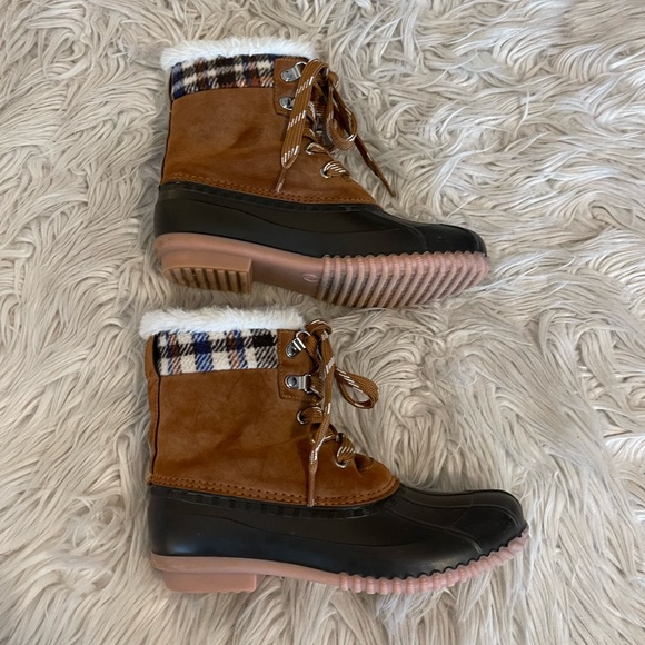 Maurice’s | Duck Boots 🦆 - Picture 6 of 15